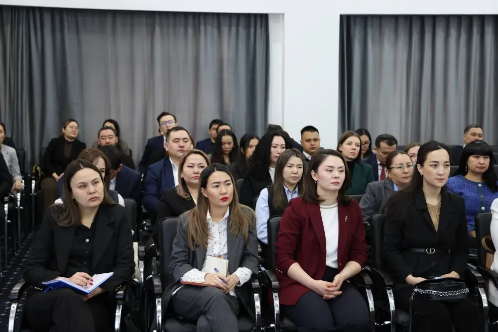 Магистранты Академии правосудия при Высшем Судебном Совете приняли участие в выездной лекции, проведённой в Кассационном суде по гражданским делам (9)