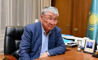 Встреча акима с поэтом в области