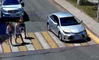 В Караганде и Темиртау установлены «умные» пешеходные переходы для повышения безопасности на дорогах