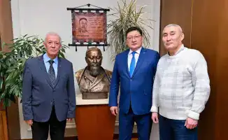 Обсуждение культурного наследия Казахстана: встреча акима области с учеными