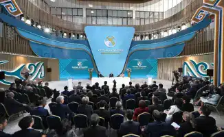 Президент Казахстана Касым-Жомарт Токаев подчеркивает важность образования и технологий на V заседании Национального курултая в Кызылорде