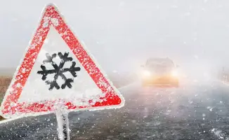 International Guidelines for Travelers: Actions to Take During Snowdrifts on Roadways