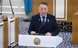 Обсуждение социального влияния перехода к однопалатному парламенту на будущее страны