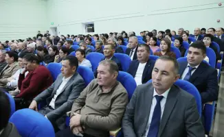 Инвестиции и безопасность: Карашукеев на встрече с жителями