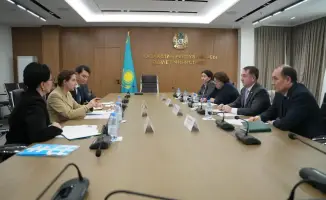 Мост к равенству: Ерлан Сарсембаев и Джерен Гюрес обсуждают права женщин в Казахстане