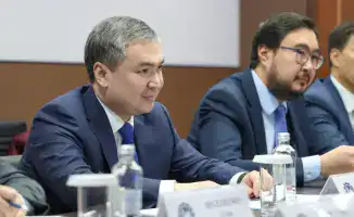 Министр промышленности и строительства Казахстана встретился с Послом Канады для обсуждения сотрудничества