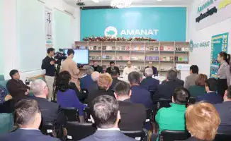 Встреча Ерлана Саирова с интеллигенцией Усть-Каменогорска: новые инициативы для законотворчества