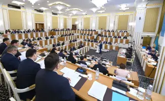 Новая Конституция Казахстана: Основы для эволюции государства и общества, согласно Бакыту Нурмуханову