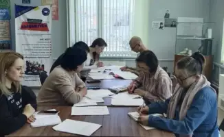 Карагандинцы имеют возможность бесплатно изучать казахский и английский языки, что способствует образовательному развитию населения.