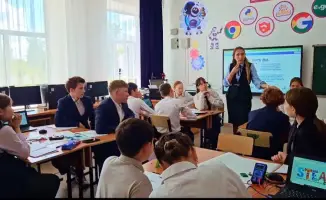 Светлый маяк знаний: как педагог из Карагандинской области трансформирует сельское образование с помощью IT и искусственного интеллекта