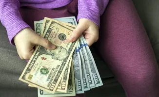 Казахстанские дети получат выплаты из Нацфонда в срок