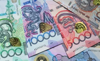 Токаев обсудил увеличение наличных денег на совещании в АФМ