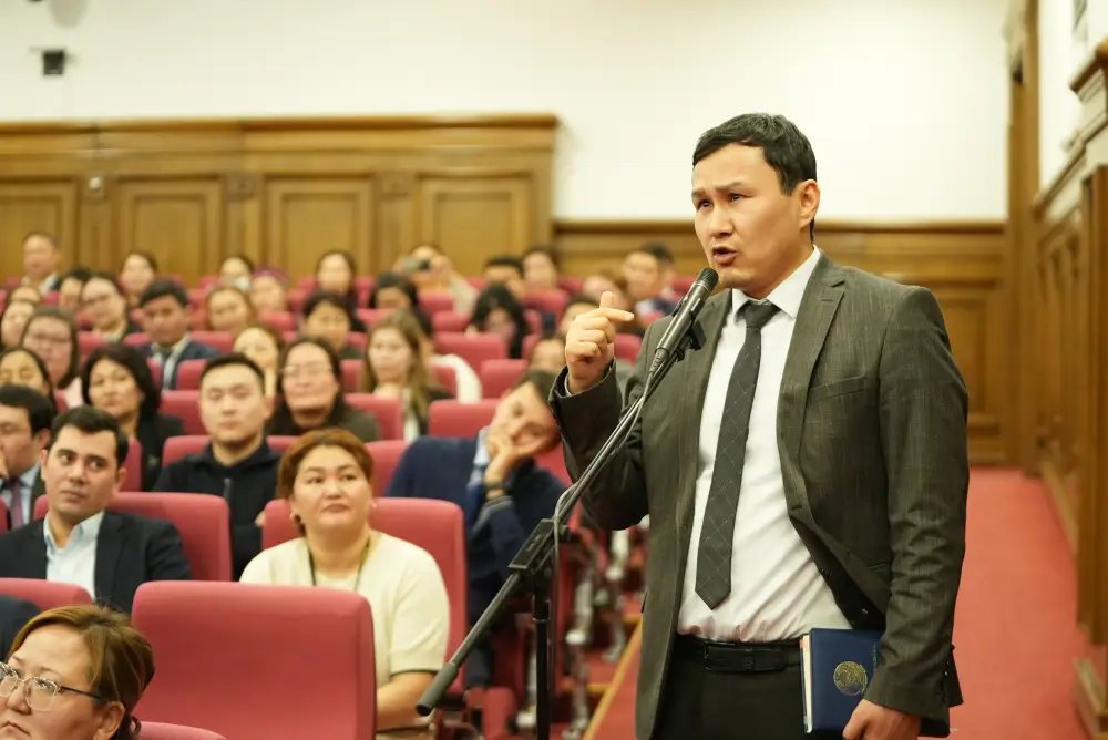 «Адал азамат» как принцип трансформации государственной службы (5)