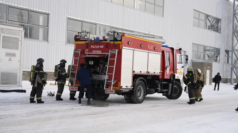 Спасатели МЧС провели пожарно-тактические учения на объектах с массовым пребыванием людей и повышенной пожарной опасностью (3)