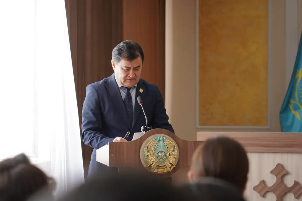 В центре внимания – паводки и экономический рост (4)