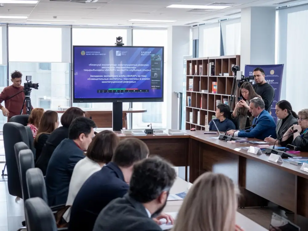 В столице обсудили перспективы развития совещательных институтов (3)
