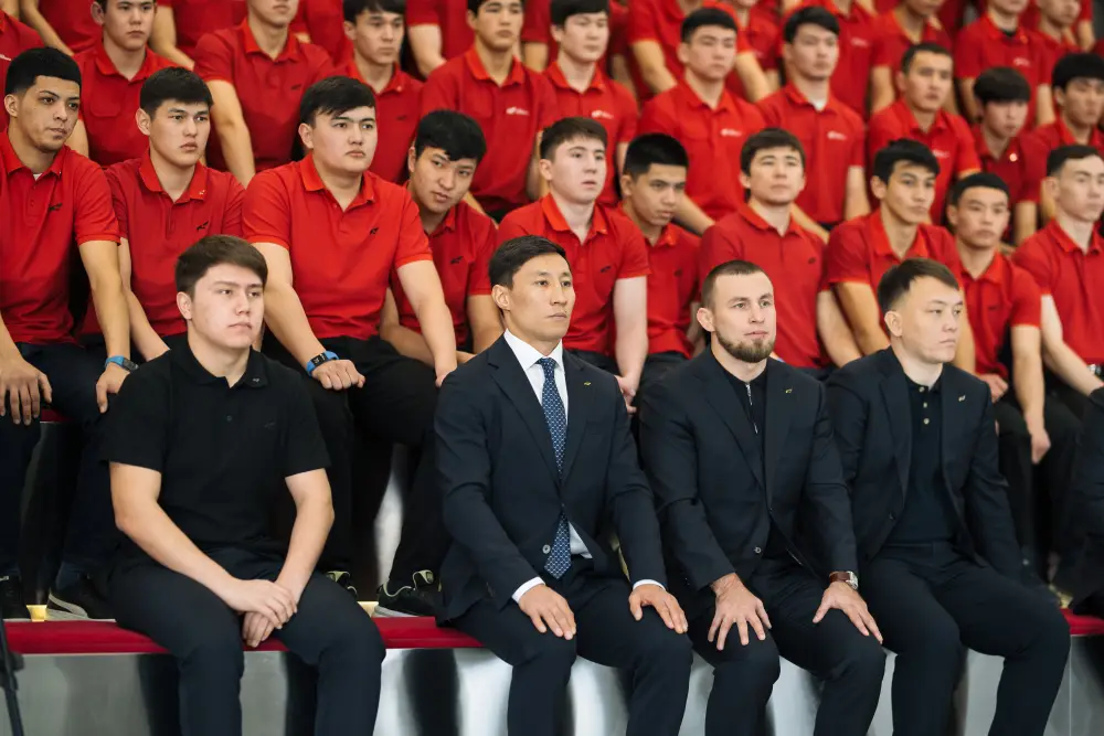 Представители Национальной гвардии МВД РК провели встречу с молодежным объединением «Дала Қырандары» (2)