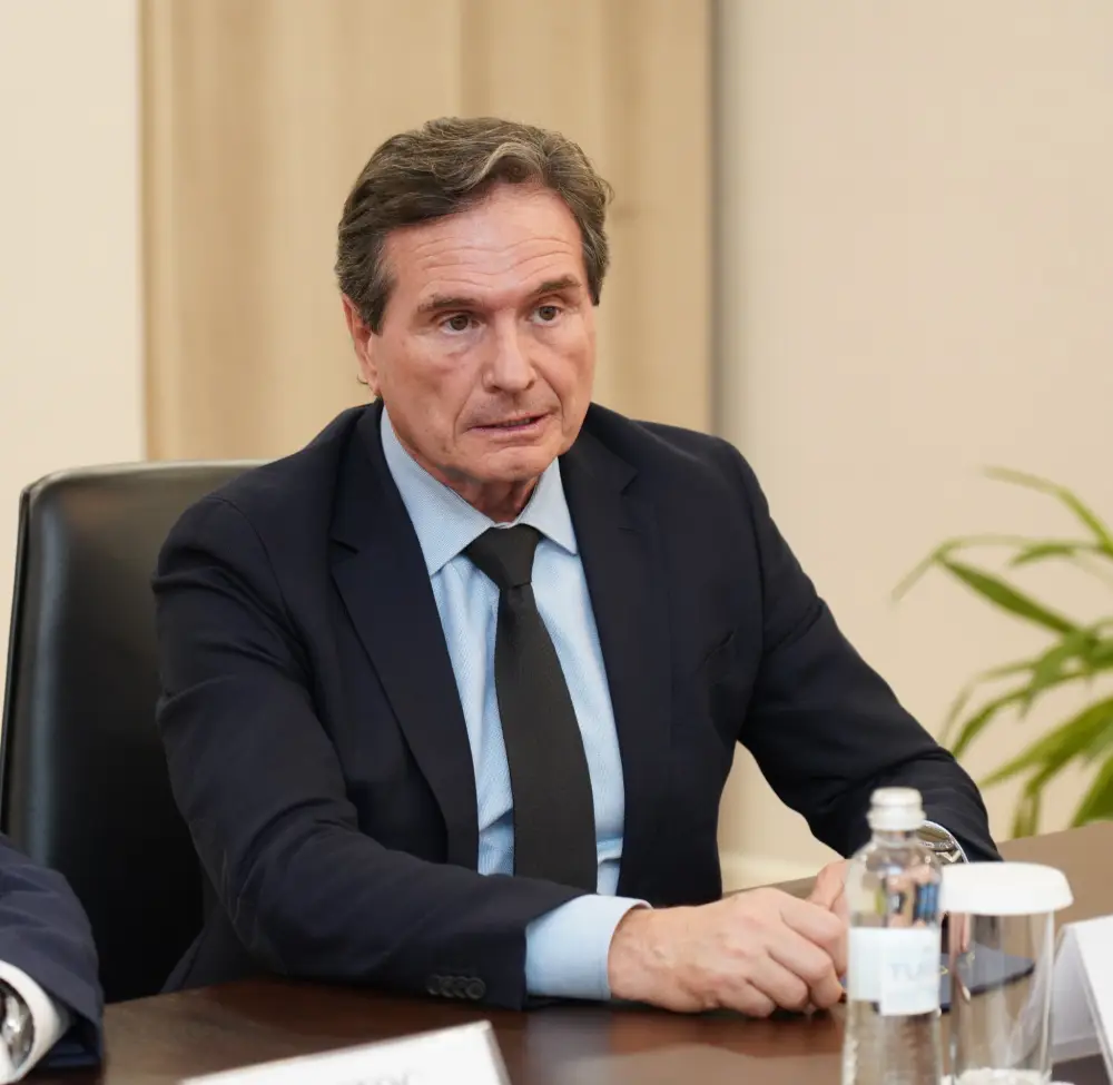 АКИМ ТУРКЕСТАНСКОЙ ОБЛАСТИ НУРАЛХАН КУШЕРОВ ВСТРЕТИЛСЯ С ПРЕДСТАВИТЕЛЯМИ ИСПАНСКОЙ КОМПАНИИ (4)