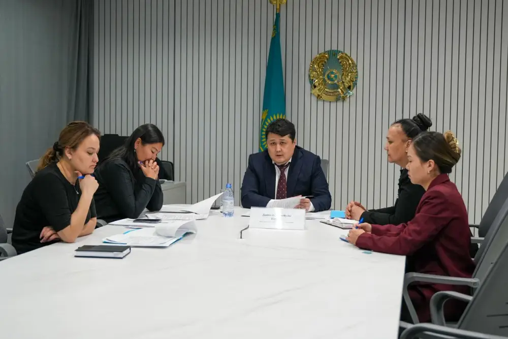 Вице-министр юстиции Даниель Ваисов провёл приём граждан (5)