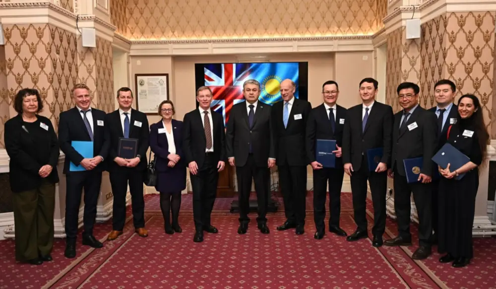 Глава МИД Казахстана провёл встречу с британским бизнес-сообществом (5)