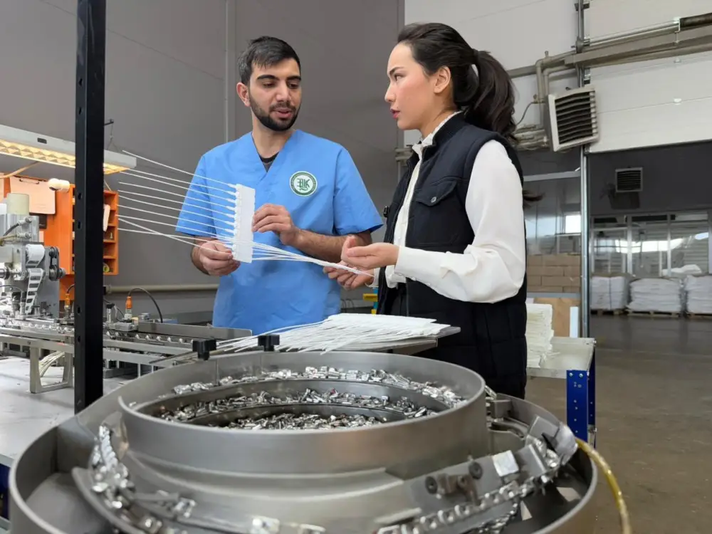 Проект новой Конституции обсудили в коллективе крупного столичного предприятия (2)