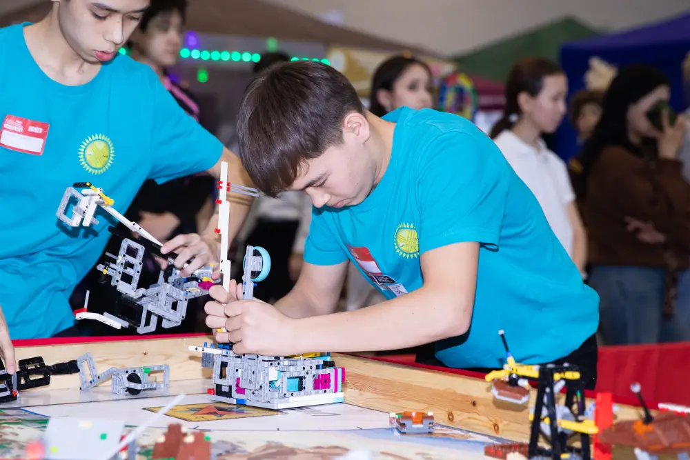 IT-таланты будут защищать честь страны на международных чемпионатах FIRST в 8 странах мира (7)