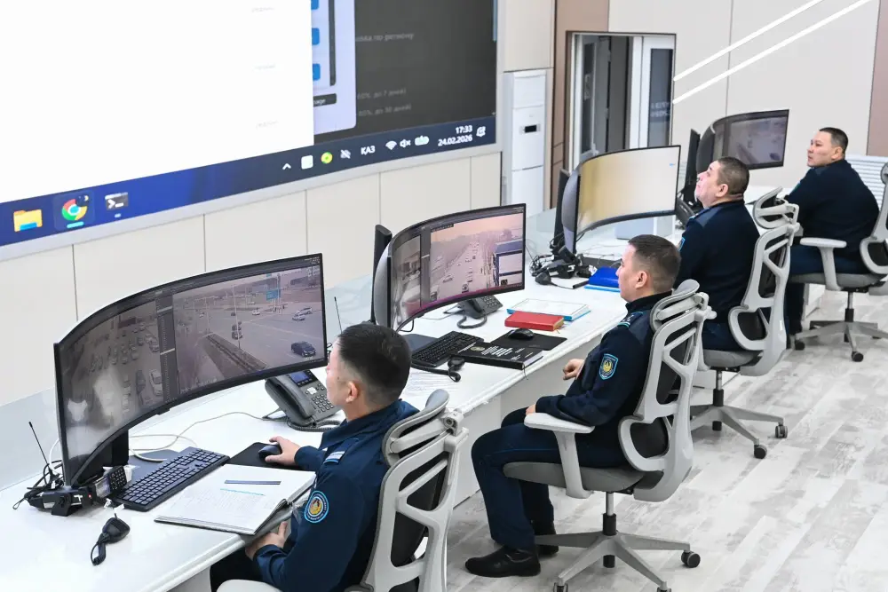 Глава региона ознакомился с работой Центров оперативного управления (4)