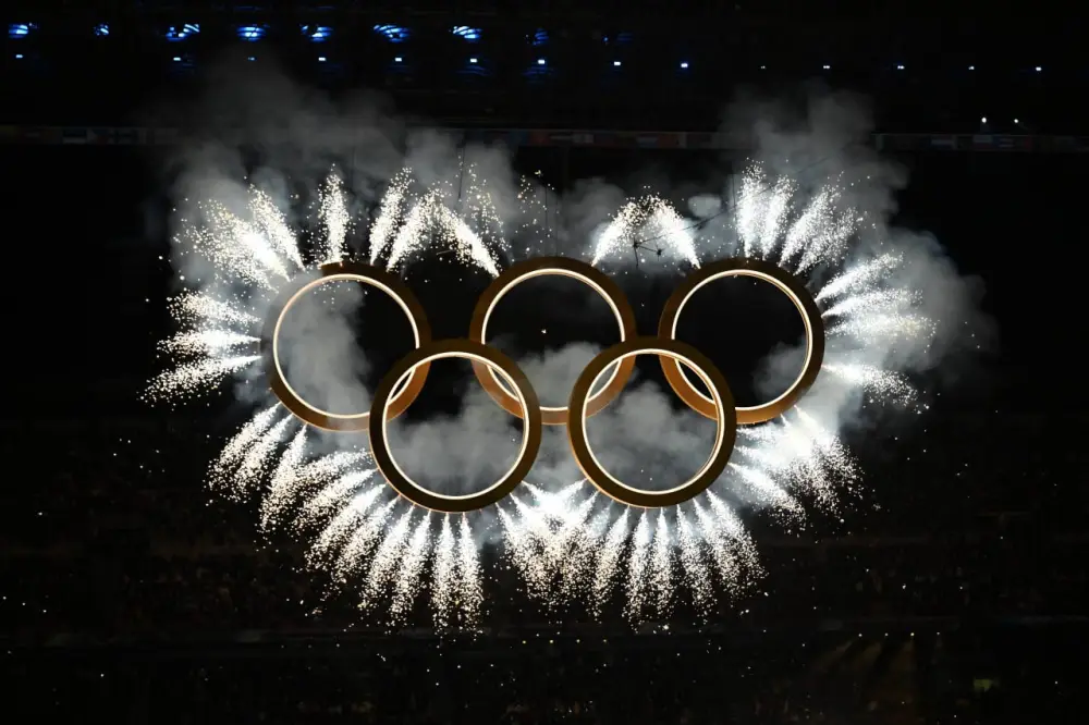 В Милане состоялась торжественная церемония открытия XXV зимних Олимпийских игр (5)