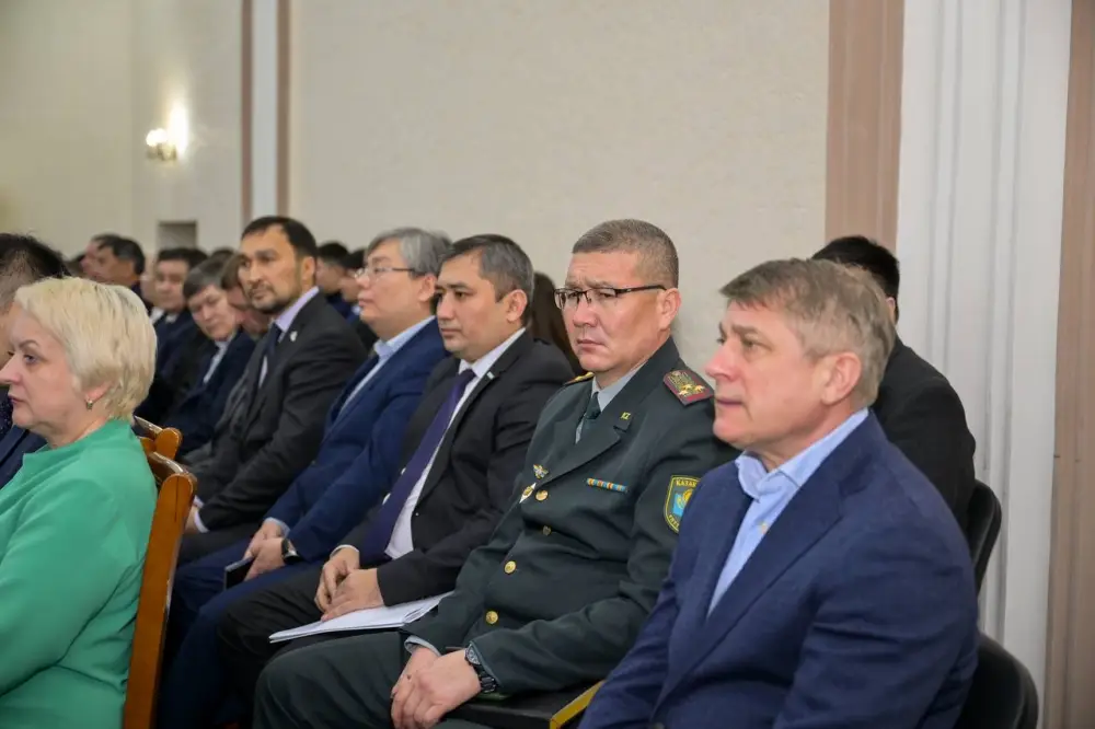 В регионе прошло обсуждение проекта обновленной Конституции РК (3)