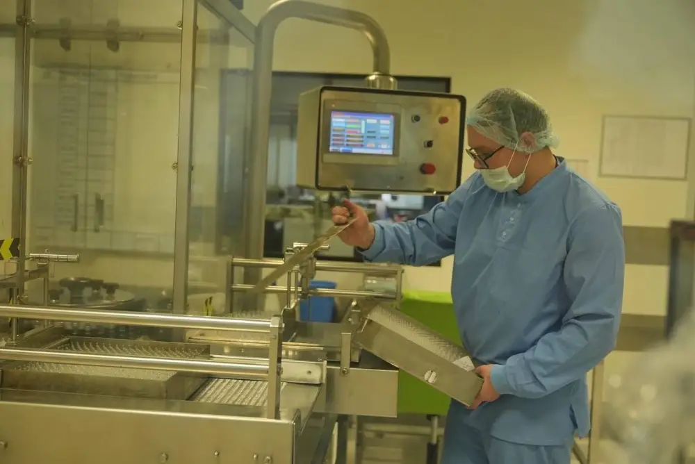 ОДИН ИЗ КРУПНЕЙШИХ БИЗНЕСМЕНОВ ПОЛЬШИ ПОСТРОИТ ФАРМЗАВОД В ШЫМКЕНТЕ (2)