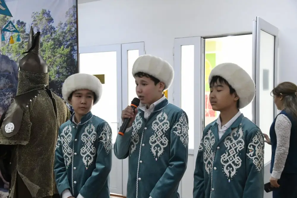 «Абылай хан – великий символ единства страны»: в Астане прошел историко-познавательный форум (8)