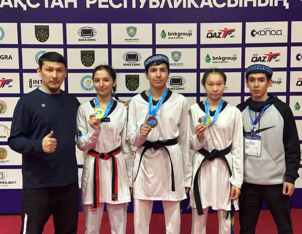 Столичные спортсмены стали призерами молодежного чемпионата страны по таеквондо (3)