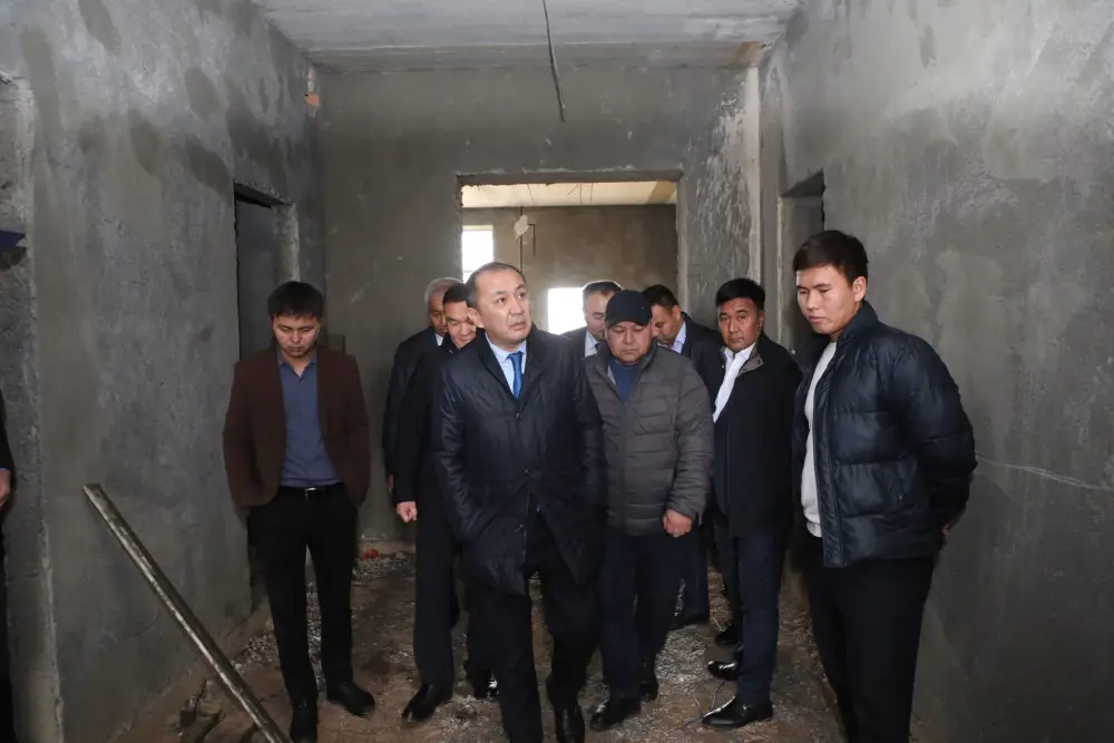 ТУРКЕСТАН: В САРЫАГАШЕ ВОЗВОДЯТ РЯД СОЦИАЛЬНЫХ ОБЪЕКТОВ (2)