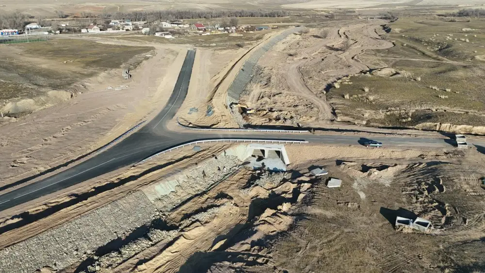 В регионах страны проводится плановая подготовка к паводковому периоду (10)