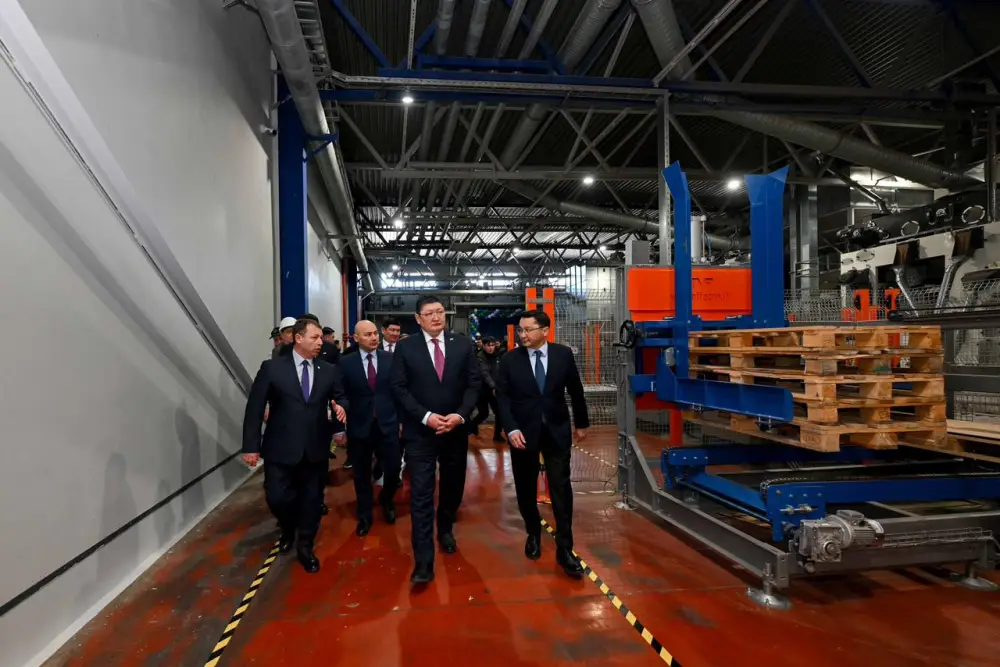 В области Абай открыт завод по переработке бобовых и масличных культур (10)