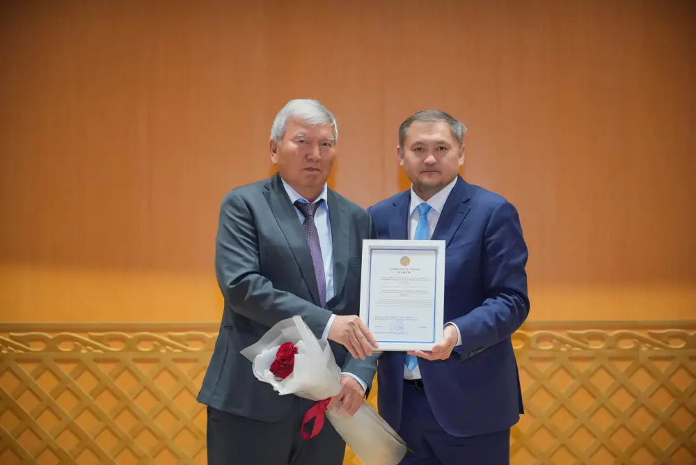 В Алматы наградили лучших представителей науки и высшего образования (5)