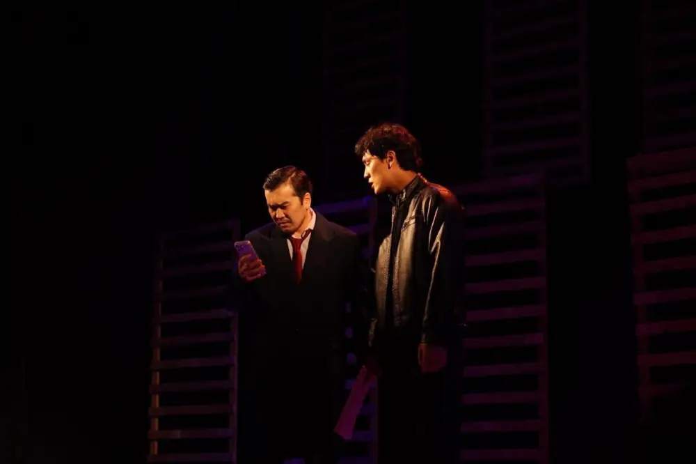 «Закон и порядок»: в Астане поставили спектакль «Екі ғұмыр» (4)