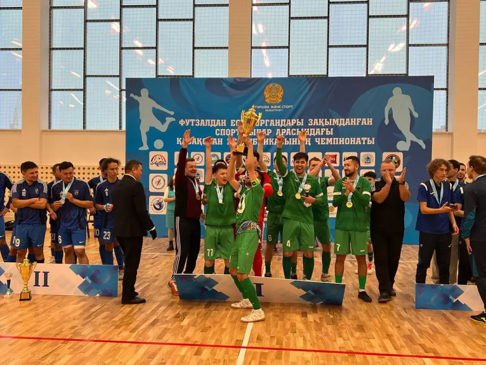 В новом спортивном комплексе Актобе прошел чемпионат Казахстана по сурдо-футзалу (7)