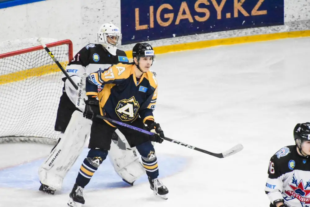 Хоккейный клуб «Алматы» вышел в плей-офф PRO HOKEI LIGASY (2)