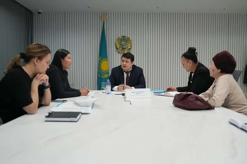 Вице-министр юстиции Даниель Ваисов провёл приём граждан (4)