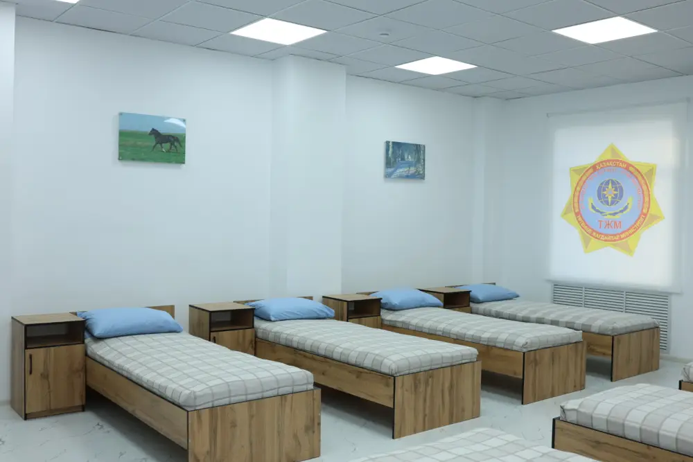 Глава МЧС открыл новую пожарную часть в Мартуке (9)