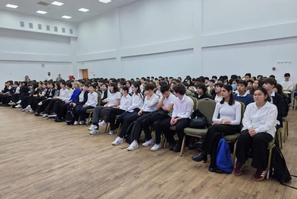 «Адал азамат - біртұтас тәрбие»: как прошел месячник «Закон и порядок» в столичных учреждениях образования (3)