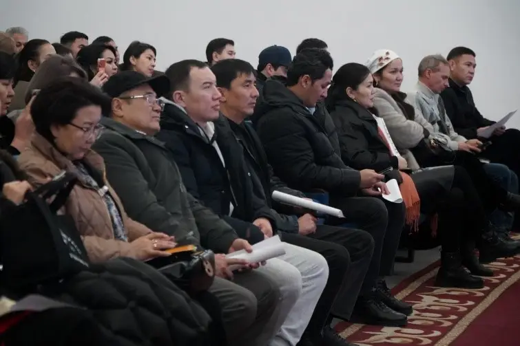 В городе Тараз проведено занятие с руководителями объектов массового скопления людей по вопросам антитеррористической защищённости (3)