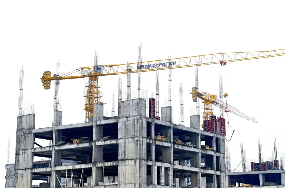 Глава региона ознакомился с ходом строительства жилых домов (7)