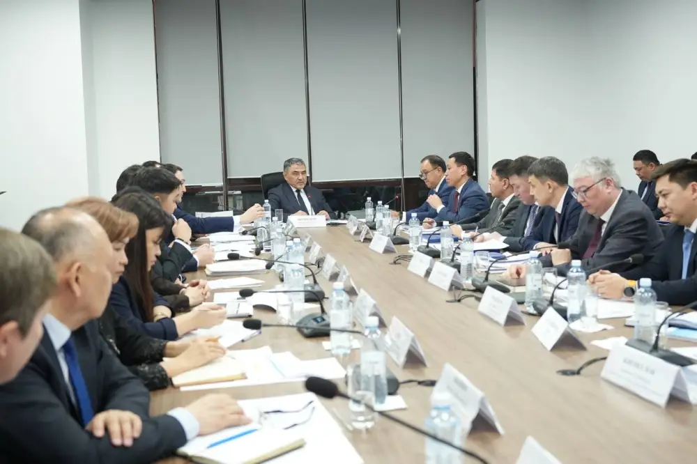 В два раза сократить расходы на ремонт позволило обновление парка техники РГП «Казводхоз» (2)