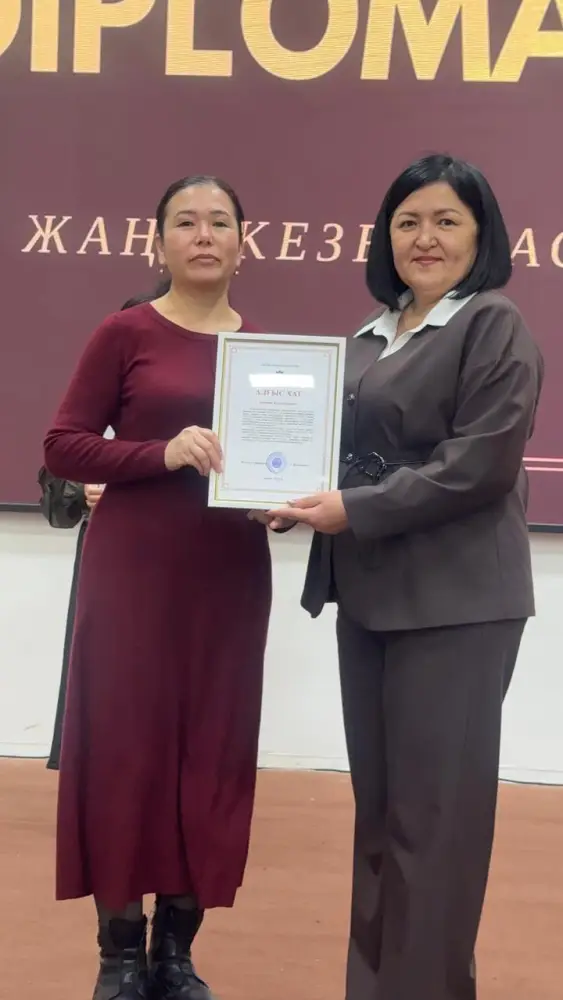 Школьники получили дипломы по рабочим специальностям (3)