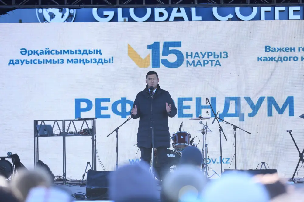 В Актобе в поддержку референдума состоялся молодежный фестиваль (7)