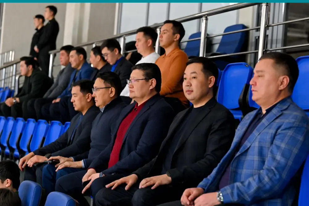 В Семее прошла акция в поддержку проекта новой Конституции (9)