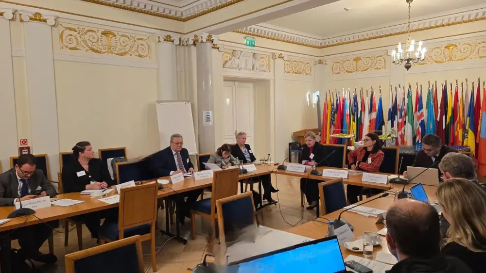 Проект Конституции РК презентован в офисе БДИПЧ ОБСЕ (5)