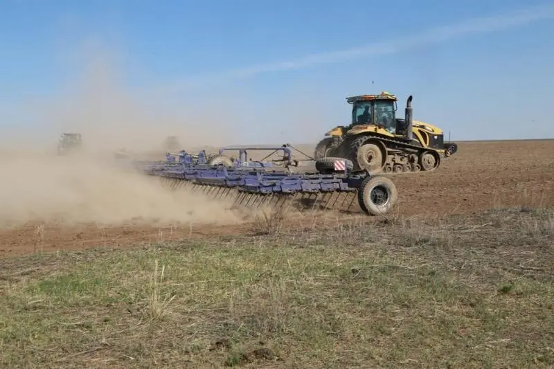 Аграрии Карагандинской области готовятся к весенней посевной (2)